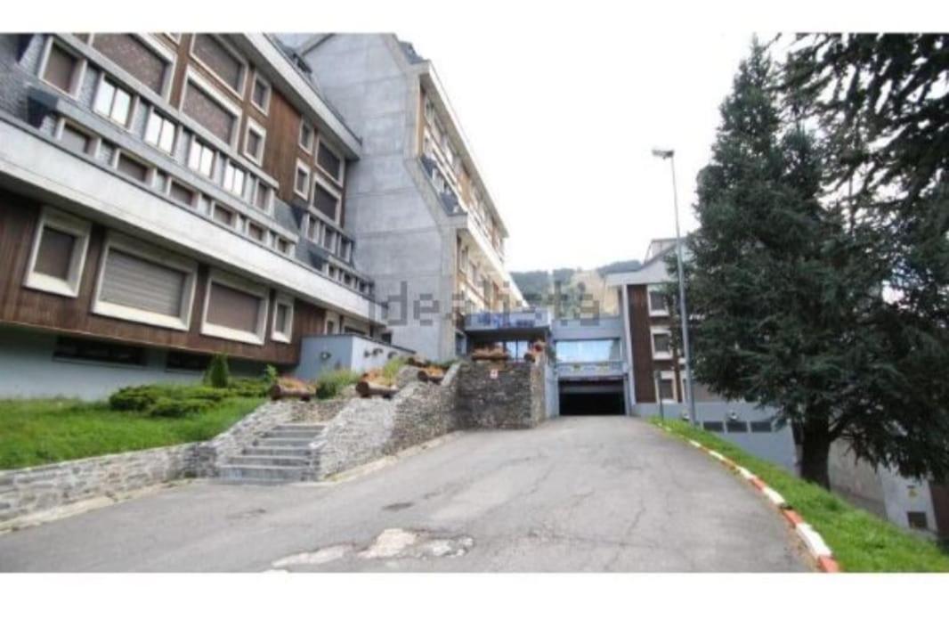 Apartamento Aguilera Apartment Naut Aran Exterior photo